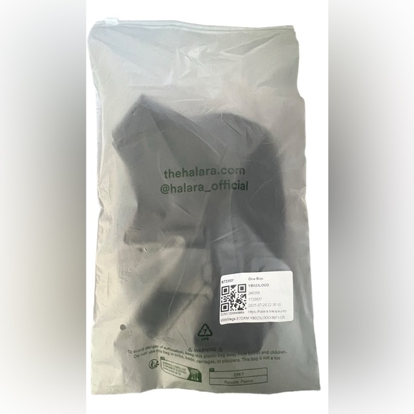 NWT Halara Crossbody Bag with Adjustable Strap, Black - Picture 6 of 6